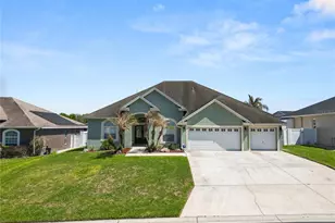 6756 HartsWorth Dr, Lakeland, FL 33813 - Photo 1