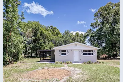 417 S Seminole Avenue, Fort Meade, FL 33841 - Photo 1