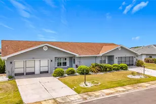 1618 Bentwood Dr, Sun City Center, FL 33573 - Photo 1
