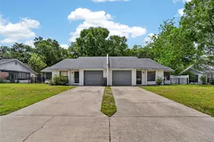 1140 Dosseywood Ln, Lakeland, FL 33811 - Photo 1