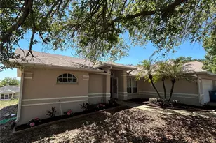 924 Primrose Way, Lake Wales, FL 33853 - Photo 1