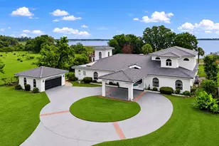 1280 W Lake Hamilton Dr, Winter Haven, FL 33881 - Photo 1