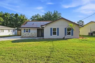 430 Hillcrest Dr SE, Winter Haven, FL 33884 - Photo 1