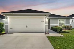 2025 Harvest Landing Cir, Lakeland, FL 33810 - Photo 1
