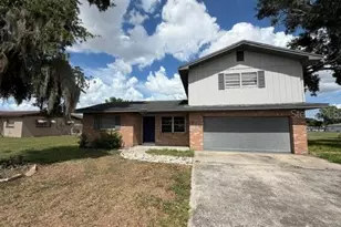 830 N 8th St, Eagle Lake, FL 33839 - Photo 1