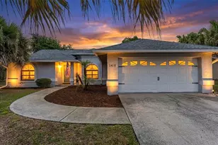 1418 Sandalwood Dr, Plant City, FL 33563 - Photo 1