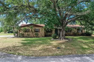 3533 Crestwood Ct, Lakeland, FL 33812 - Photo 1