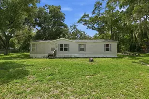 7825 Calabash Ln, New Port Richey, FL 34653 - Photo 1