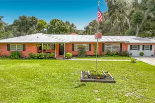 1644 W Socrum Loop Rd, Lakeland, FL 33810 - Photo 1