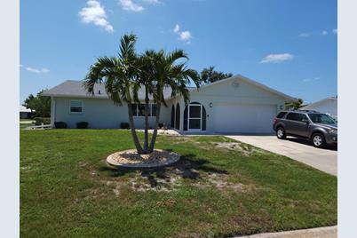 75 Englewood Heights Road, Englewood, FL 34223 - Photo 1