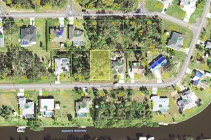 553 Lomond Dr, Port Charlotte, FL 33953 - Photo 1