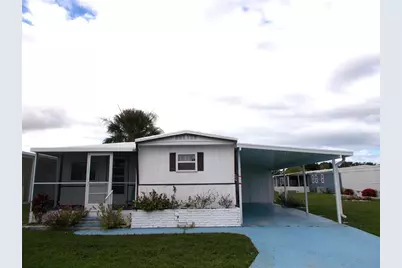 427 Boxwood Drive, Venice, FL 34285 - Photo 1