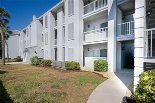 408 Cerromar Cir S, Venice, FL 34293 - Photo 1