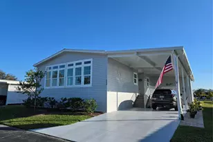 530 Walnut Cir, Venice, FL 34285 - Photo 1