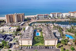 995 La Guna Dr, Venice, FL 34285 - Photo 1