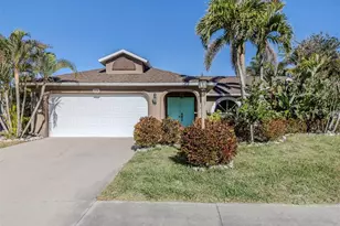 613 Sugarwood Dr, Venice, FL 34292 - Photo 1