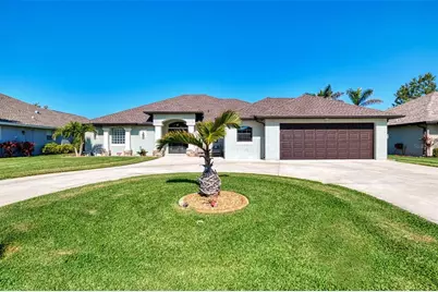 21 Medalist Lane, Rotonda West, FL 33947 - Photo 1