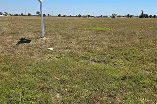 2 Bluebonnett Dr, Placida, FL 33946 - Photo 1