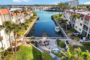 230 Santa Maria St, Venice, FL 34285 - Photo 1