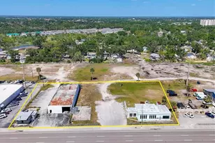 2225 S Tamiami Tr S, Venice, FL 34293 - Photo 1