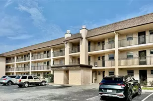 102 Capri Isles Blvd, Venice, FL 34292 - Photo 1