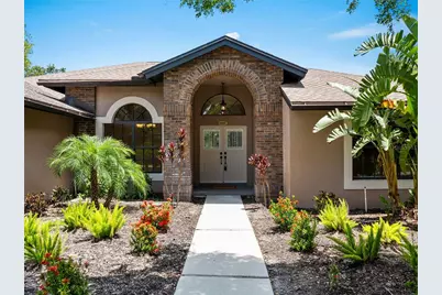 10009 Clubhouse Drive, Bradenton, FL 34202 - Photo 1