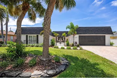 599 Flamingo Drive, Venice, FL 34285 - Photo 1