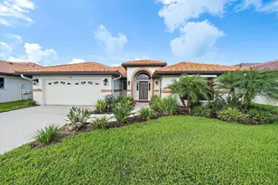 1929 Tradewinds Cir, Venice, FL 34293 - Photo 1