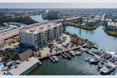 503 N Tamiami Trail #301, Venice, FL 34285 - Photo 1