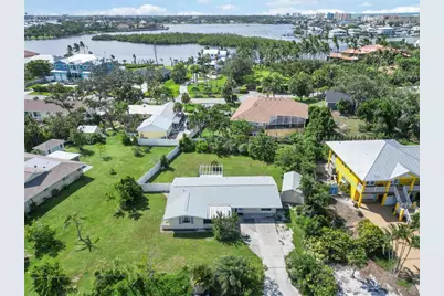 509 Palm Avenue, Nokomis, FL 34275 - Photo 1