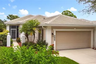 902 Tartan Dr, Venice, FL 34293 - Photo 1