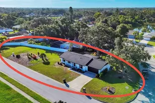7953 Cypress Lake Dr, Sarasota, FL 34243 - Photo 1