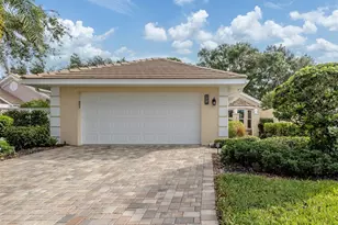 523 Clubside Cir, Venice, FL 34293 - Photo 1