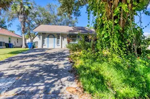 280 Drake Rd, Venice, FL 34293 - Photo 1