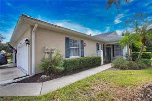 915 Tartan Dr, Venice, FL 34293 - Photo 1