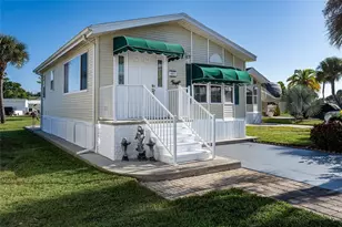 95 Bainbridge Dr, Nokomis, FL 34275 - Photo 1