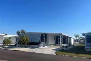 922 Cortina Blvd, Venice, FL 34285 - Photo 1