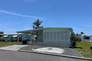 958 Cortina Blvd, Venice, FL 34285 - Photo 1