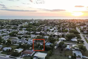913 Church St, Venice, FL 34285 - Photo 1