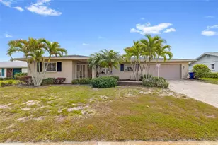 3136 Gulf Gate Dr, Sarasota, FL 34231 - Photo 1