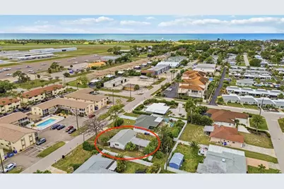 309 Base Avenue E, Venice, FL 34285 - Photo 1