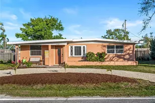 1328 Jamaica Rd, Venice, FL 34293 - Photo 1