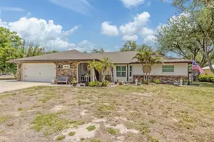 1312 Guardian Dr, Venice, FL 34292 - Photo 1