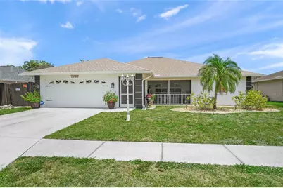 7727 36th Lane E, Sarasota, FL 34243 - Photo 1