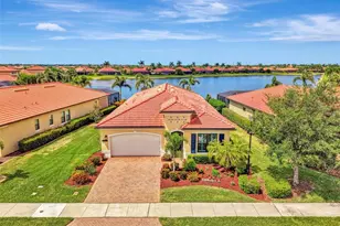 23762 Waverly Cir, Venice, FL 34293 - Photo 1
