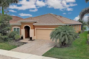 11710 Alessandro Ln, Venice, FL 34293 - Photo 1