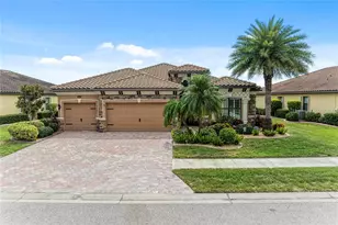 20455 Granlago Dr, Venice, FL 34293 - Photo 1