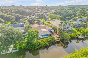 40 Oak Tree Dr, New Smyrna Beach, FL 32169 - Photo 1