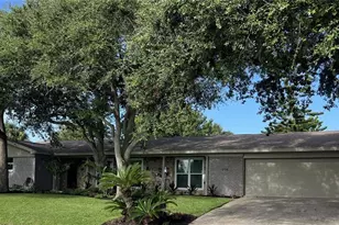 950 Ginger Cir, Ormond Beach, FL 32176 - Photo 1