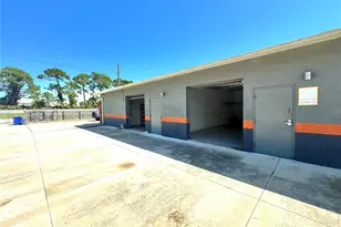 2724 Hibiscus Dr, Edgewater, FL 32141 - Photo 1
